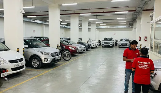 Secure vehicle storage and warehousing facility in Delhi by Sarvgati Car and Bike Transportation PVT. LTD.